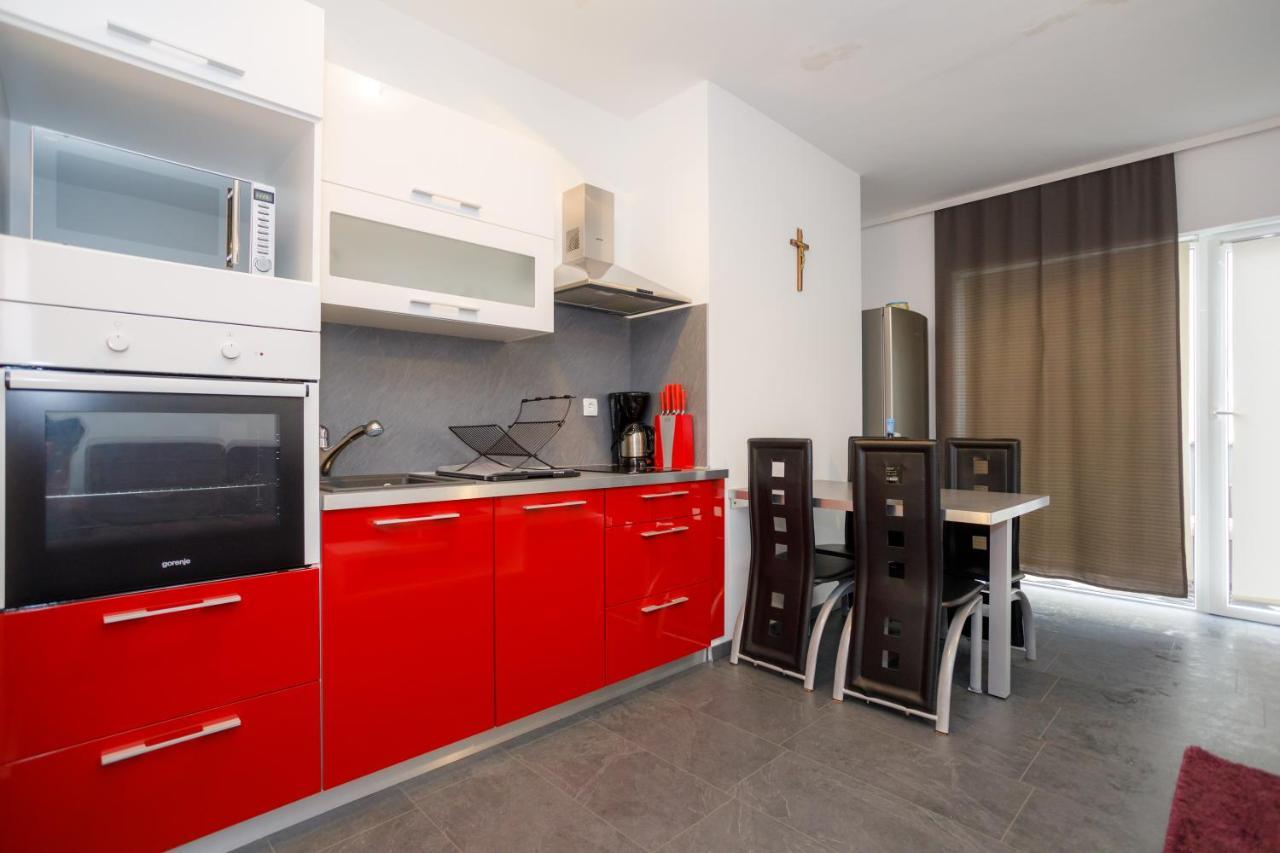Apartments Lacic คิร์ก ภายนอก รูปภาพ